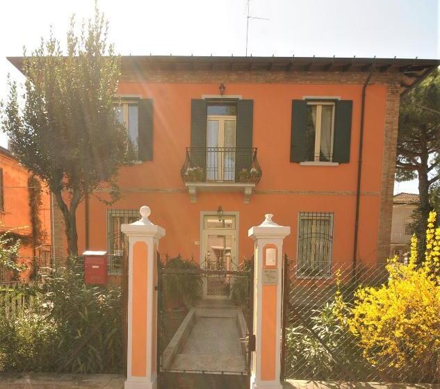 تختخواب و صبحانه Villa Gemma