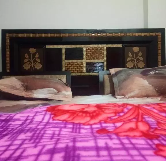 Hotelli Aditya Paradise