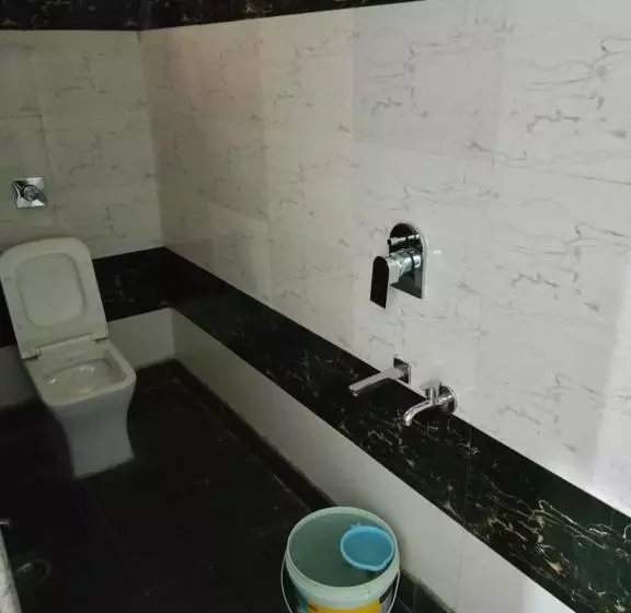Hotelli Aditya Paradise
