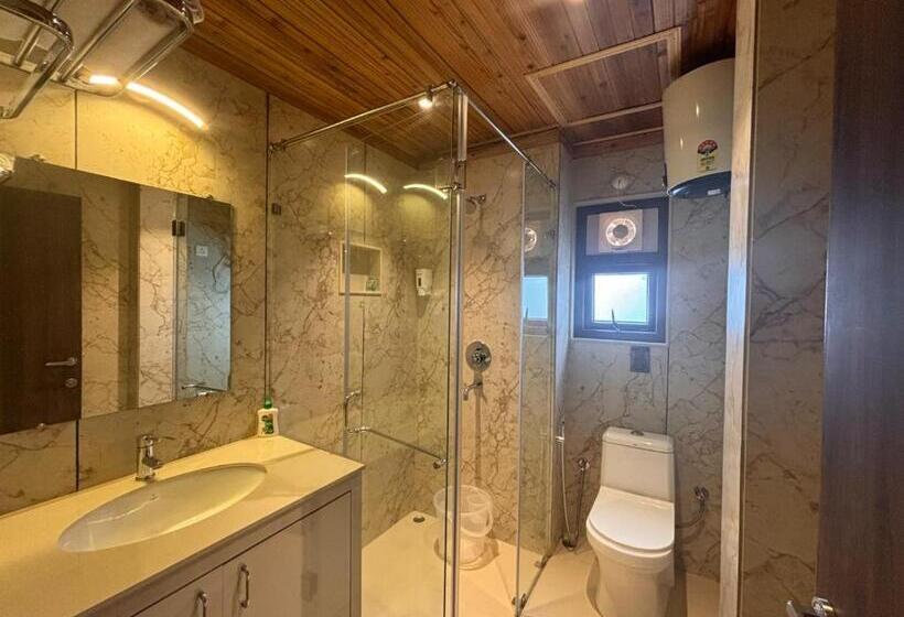 호텔 Blue Orchid Premium