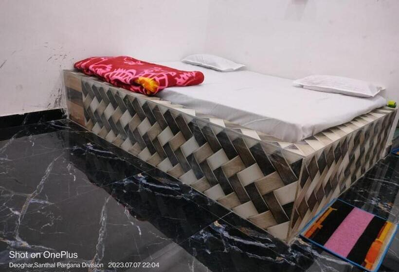 هتل Family Suites By Parinay