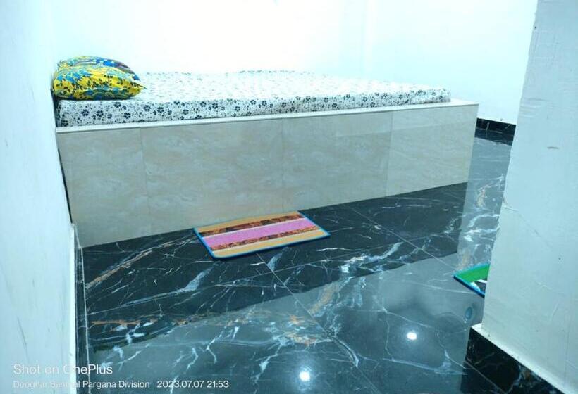 هتل Family Suites By Parinay