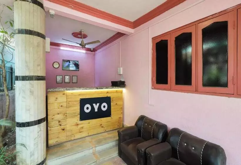 Hotelli Oyo Aai Bunglow