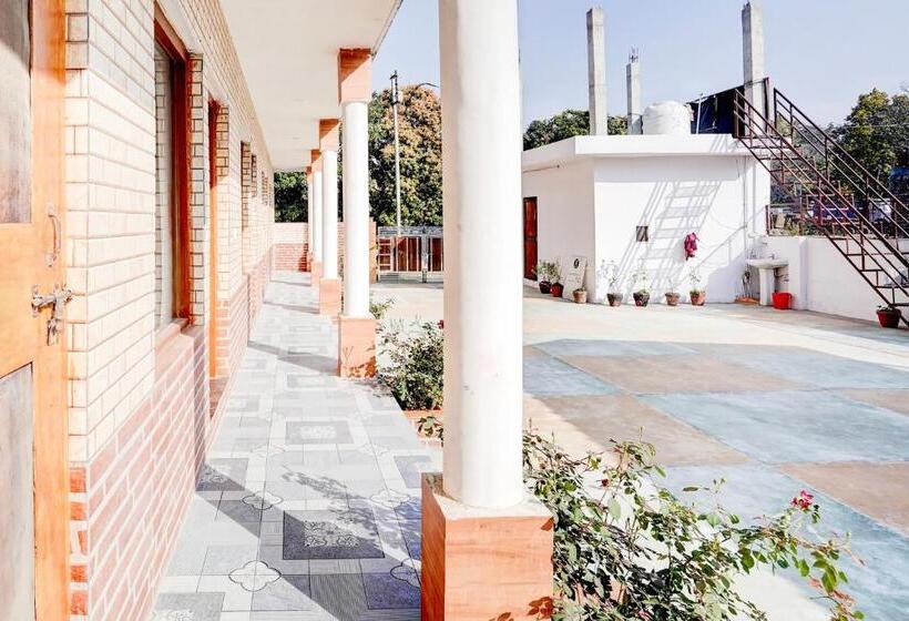 Hotel Oyo Premier Jim Corbett Home Stay