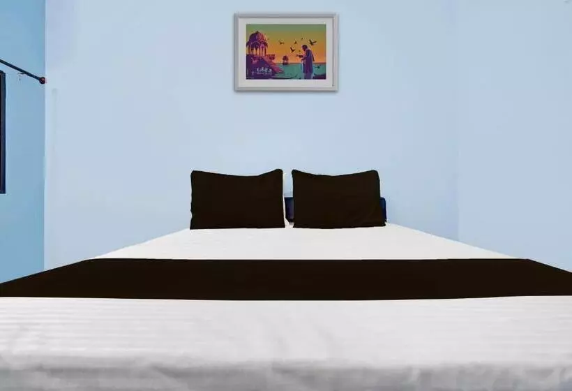 Hotelli O Arnav Gold