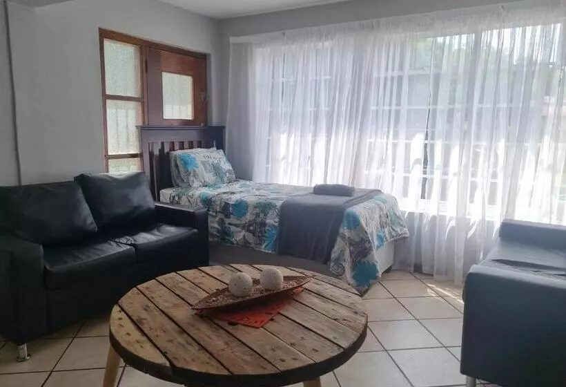 Majatalo Courageous Self Catering Accommodation