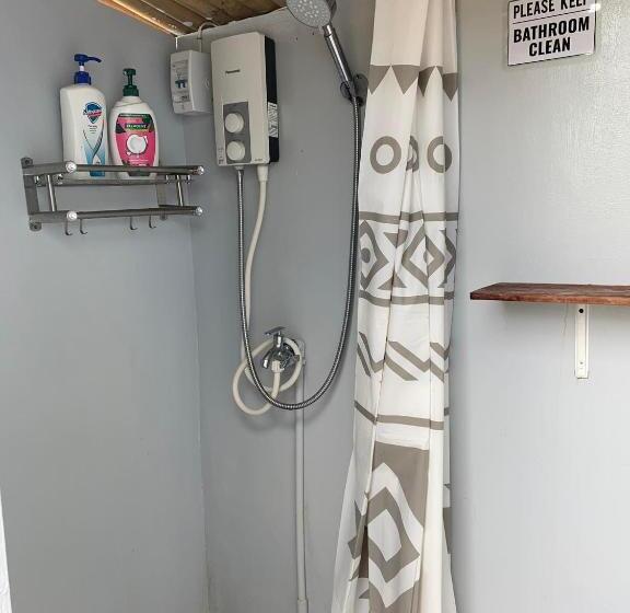 פנסיון Papabo Adventure Village