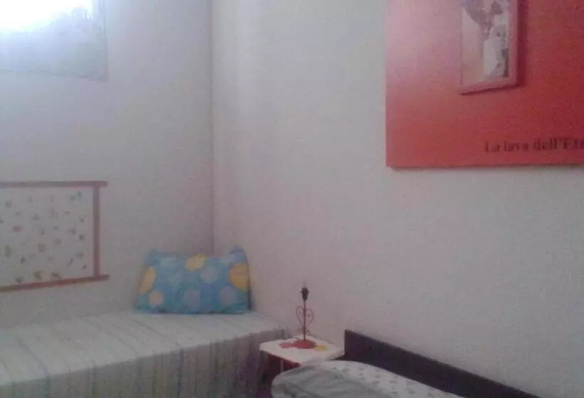 ペンション Room In Bb   Guest House In Acireale