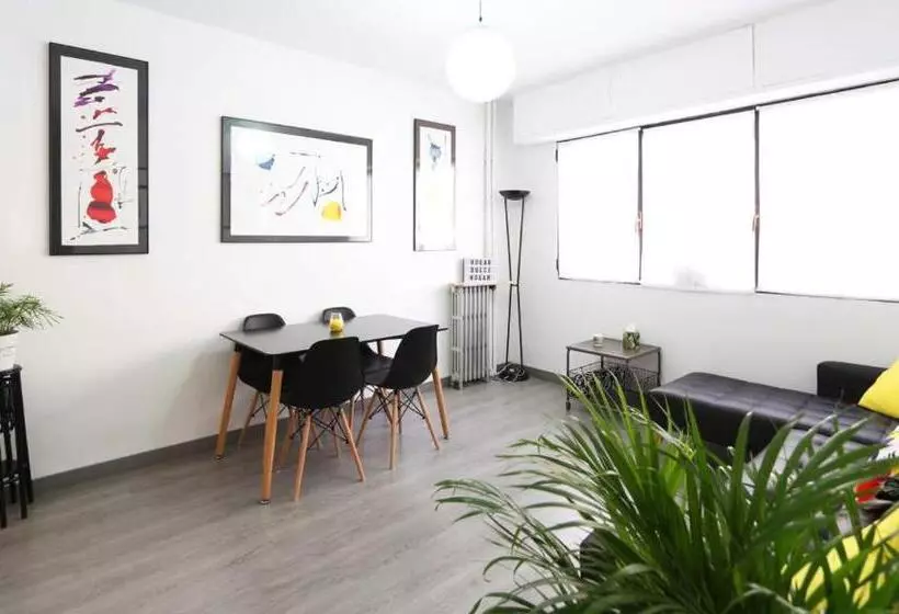 تختخواب و صبحانه Casagoa