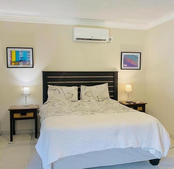 مبيت وإفطار Kosibaycottages