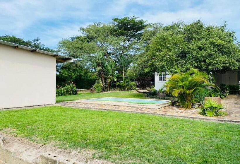 مبيت وإفطار Kosibaycottages