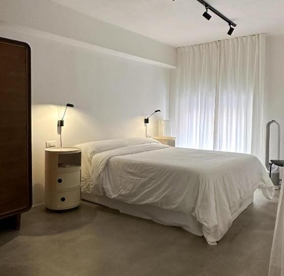 تختخواب و صبحانه Mini Loft