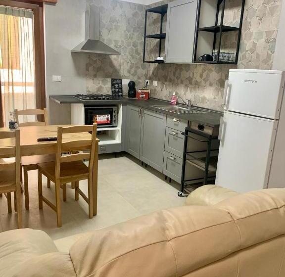 تختخواب و صبحانه Vitti Apartment