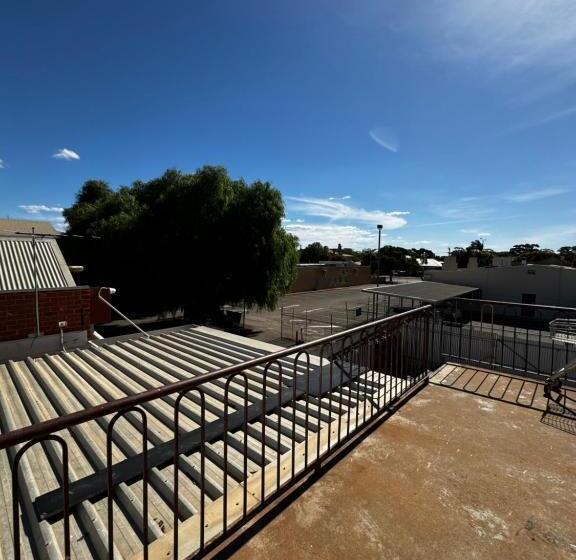 Ghk   Grand Hotel Kalgoorlie