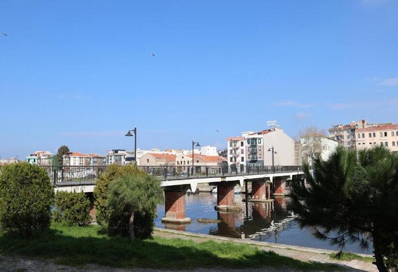 فندق Aybek Ratio