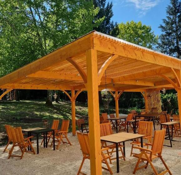 酒店 Manoir Belle Fontaine