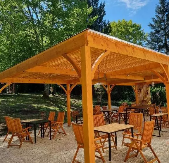 Hotelli Manoir Belle Fontaine