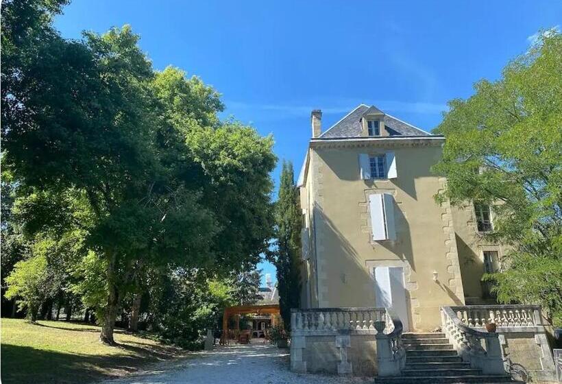 酒店 Manoir Belle Fontaine