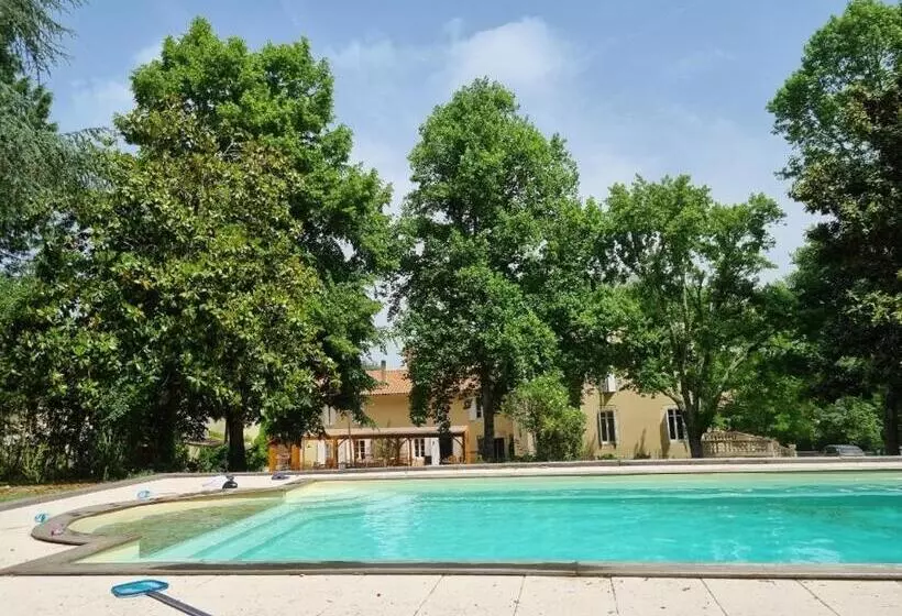 Hotelli Manoir Belle Fontaine