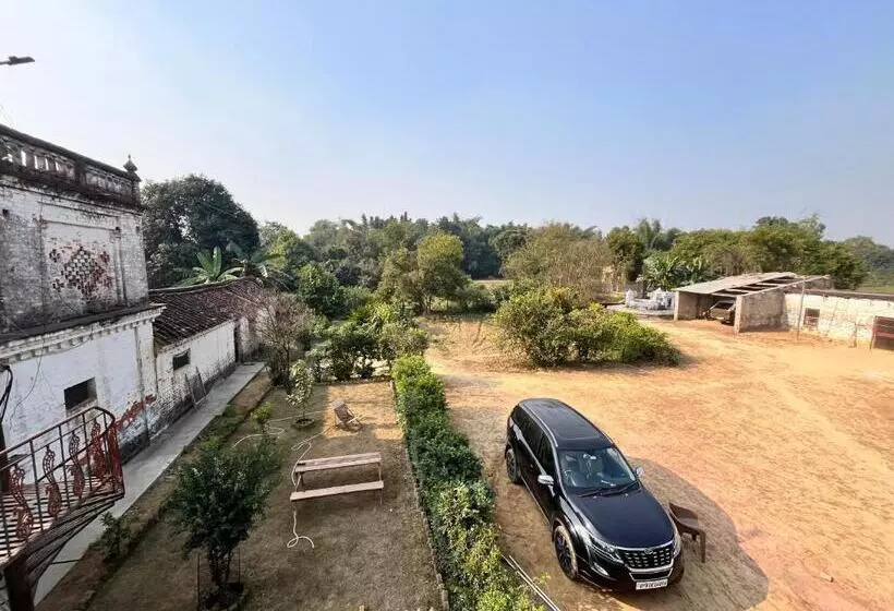 Hotelli My Mom S Village 70 Kms From Ayodhya