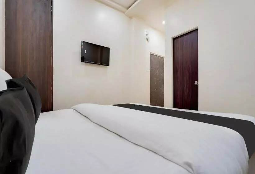 Hotelli O Uts Stay In