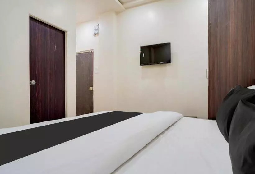 Hotelli O Uts Stay In