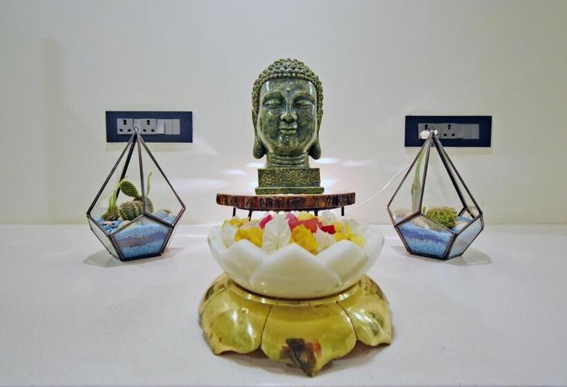 هتل Sea Gadabout Seaside Stays