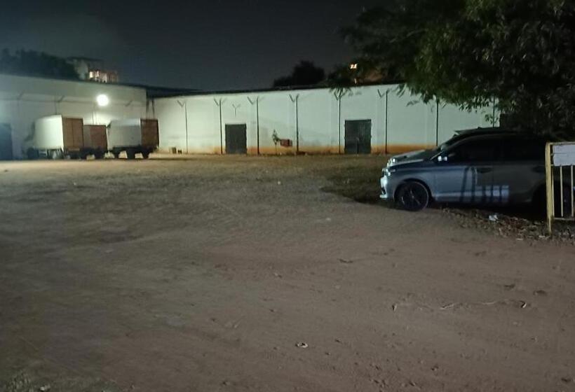 هتل Sea Gadabout Seaside Stays