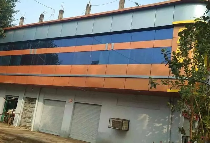 ホテル Shivdoot Hotal
