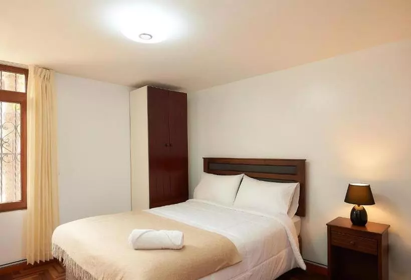 Hotelli Sillary Hostal Sede Cayma