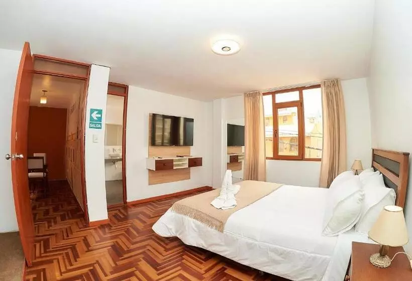 Hotelli Sillary Hostal Sede Cayma