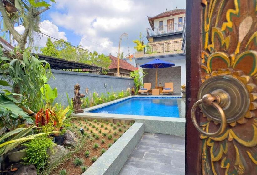 Пансион Euro House