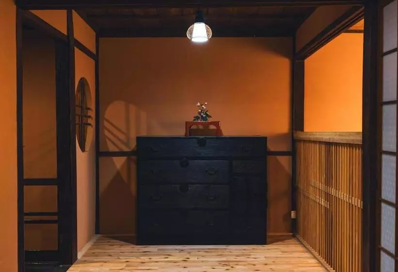 Majatalo Johns House じょんのやど