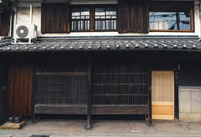 Majatalo Johns House じょんのやど