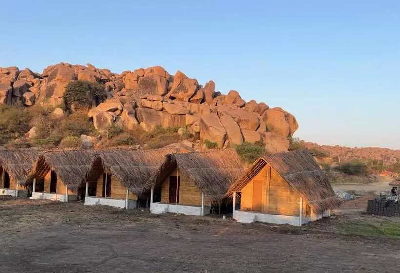 Majatalo Tropical Hampi