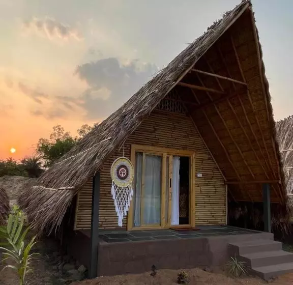 Majatalo Tropical Hampi