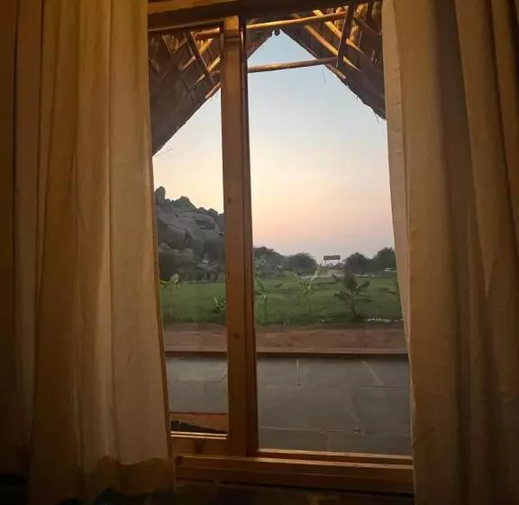 Majatalo Tropical Hampi