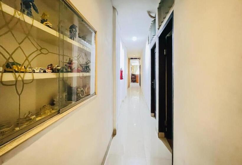 Reddoorz @ Best Hotel Jalan Dr. Sutomo Siantar