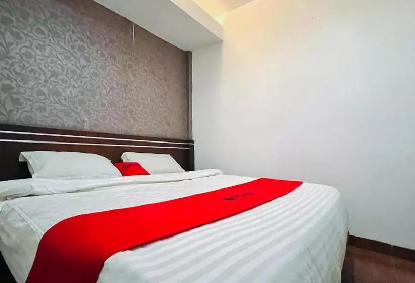 Reddoorz @ Best Hotel Jalan Dr. Sutomo Siantar