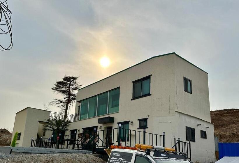 צימר Fullhouse 6to10