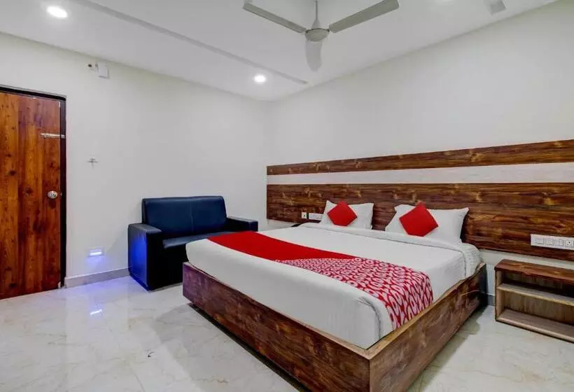 Collection O Hotel Vihari Grand