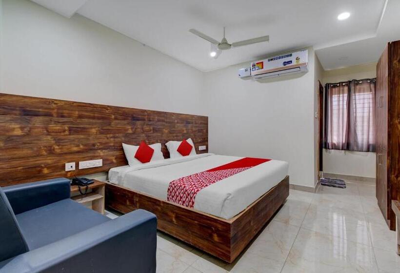 Collection O Hotel Vihari Grand