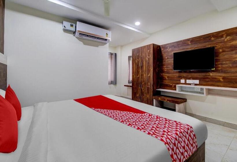 Collection O Hotel Vihari Grand