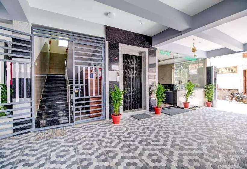 Collection O Hotel Vihari Grand