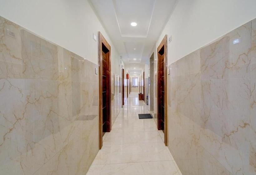 Collection O Hotel Vihari Grand