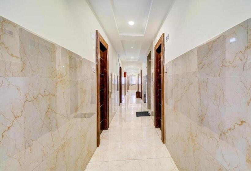 Collection O Hotel Vihari Grand