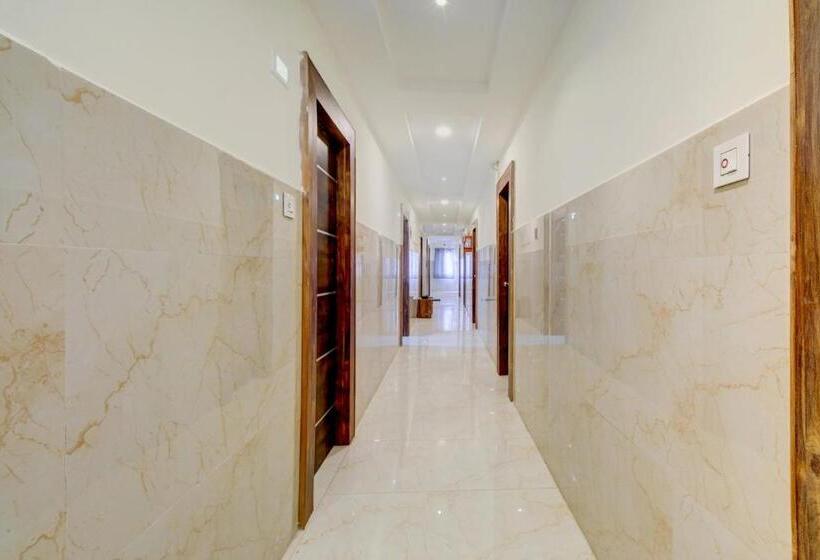 Collection O Hotel Vihari Grand