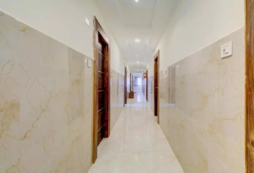 Collection O Hotel Vihari Grand