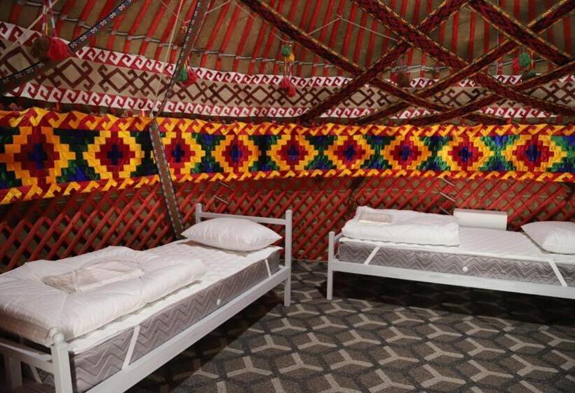 Отель Aral Plaza Resort