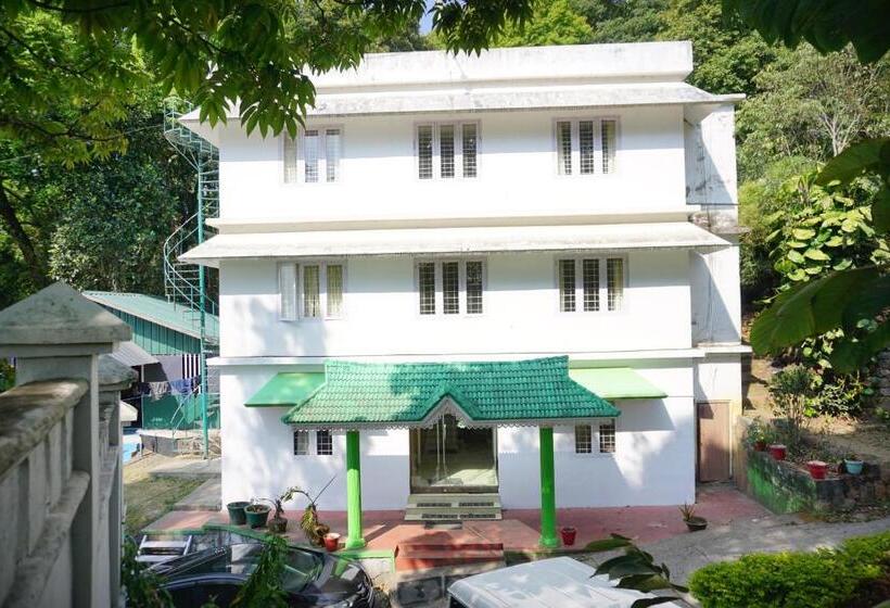 Hotel Classiyo Green Mount Resort